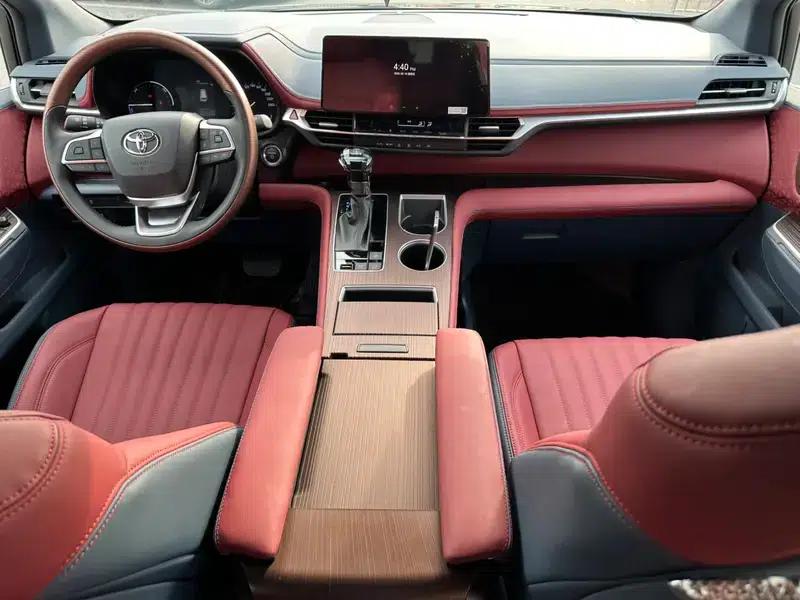 2024 Grevia Intelligent Hybrid Dual Engine 2.5L Two-Wheel Drive Premium PLUS Edition — миниатюра 9