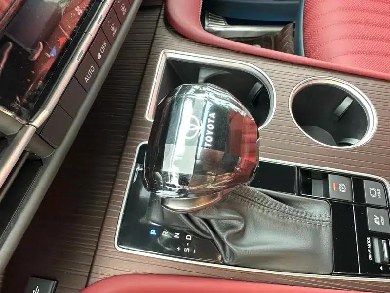 2024 Grevia Intelligent Hybrid Dual Engine 2.5L Two-Wheel Drive Premium PLUS Edition — миниатюра 10