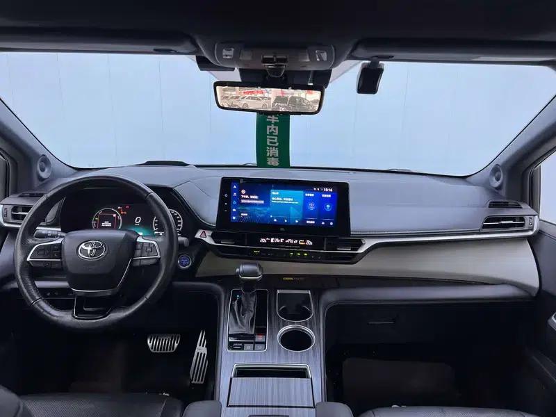 2022 Grevia 2.5L Hybrid Flagship Edition — миниатюра 18