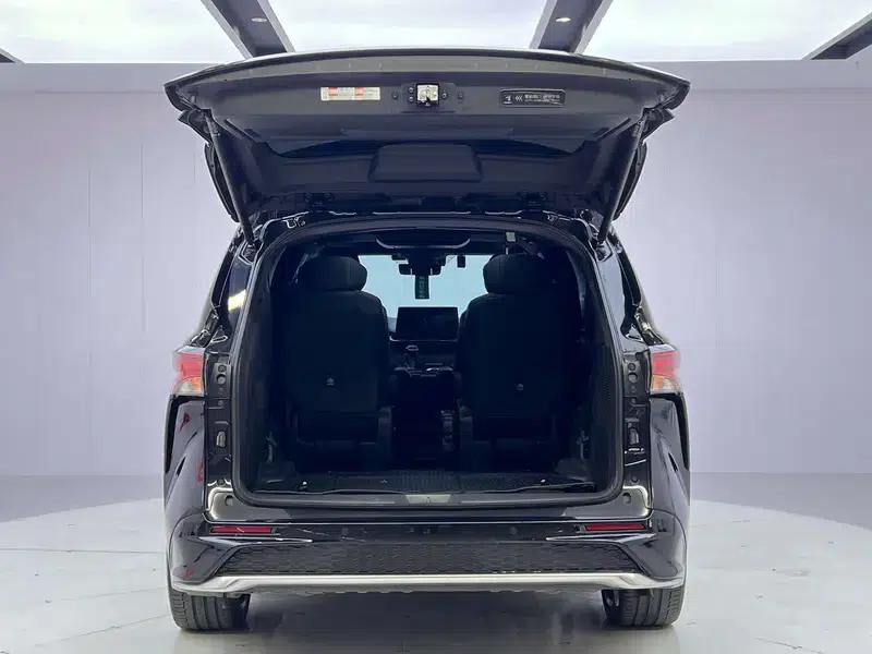 2022 Grevia 2.5L Hybrid Flagship Edition — миниатюра 24