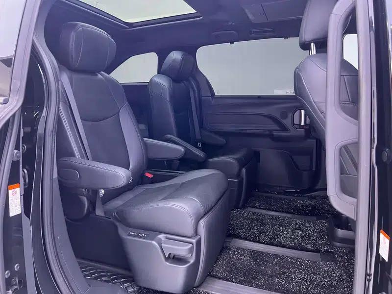 2022 Grevia 2.5L Hybrid Flagship Edition — миниатюра 25