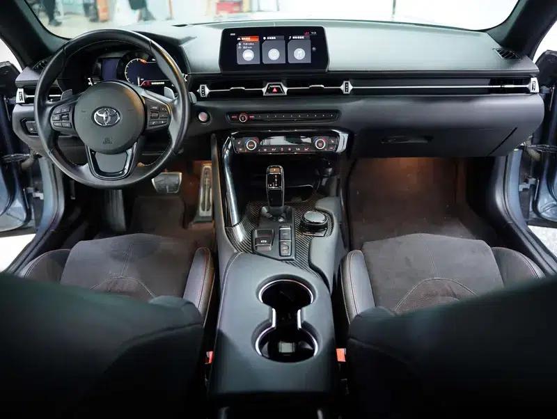 2022 Supra GR SUPRA 3.0T Standard Model — миниатюра 32