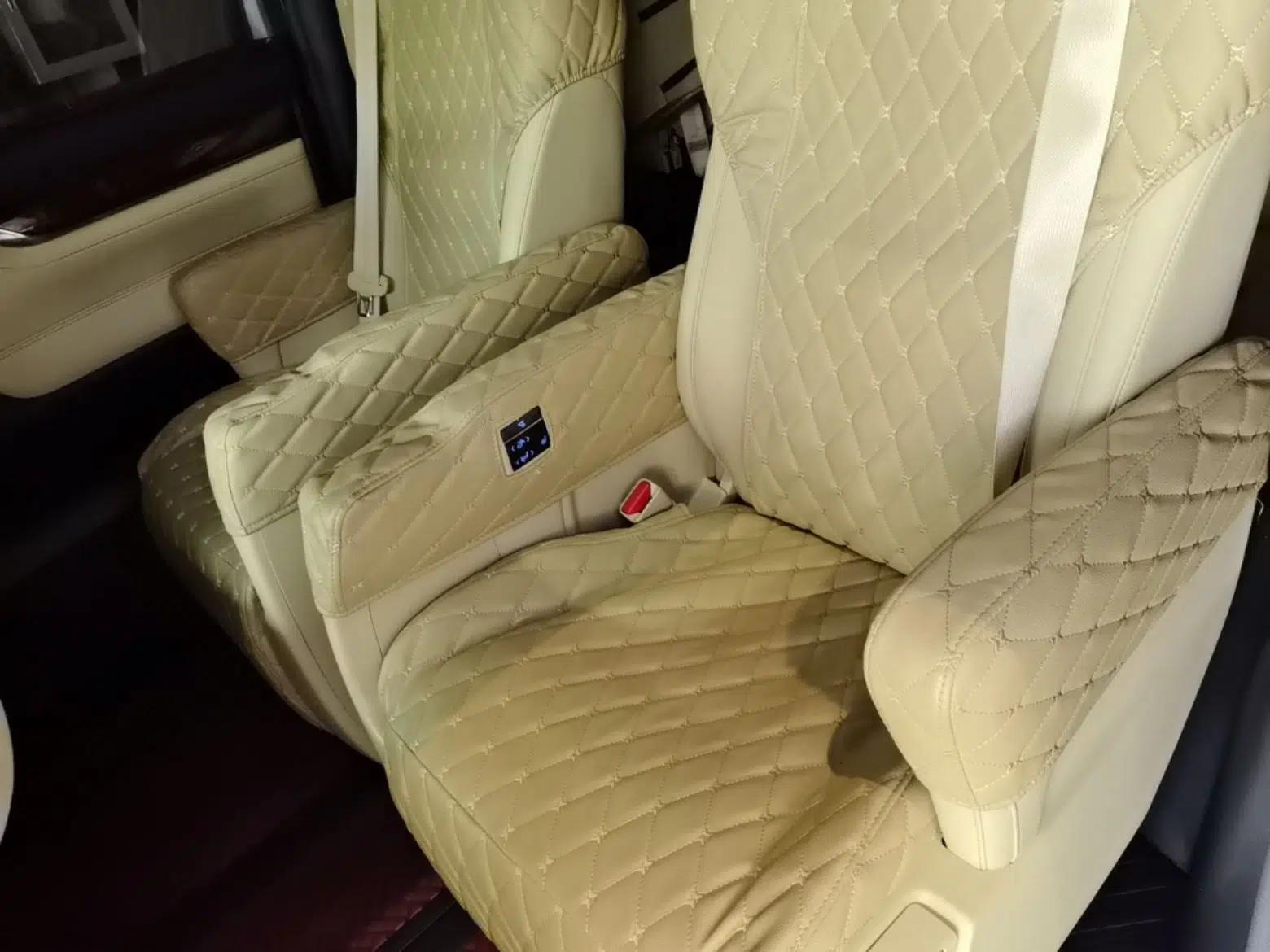 Toyota Alphard 2019 Dual-Engine 2.5L Luxury Edition — миниатюра 25