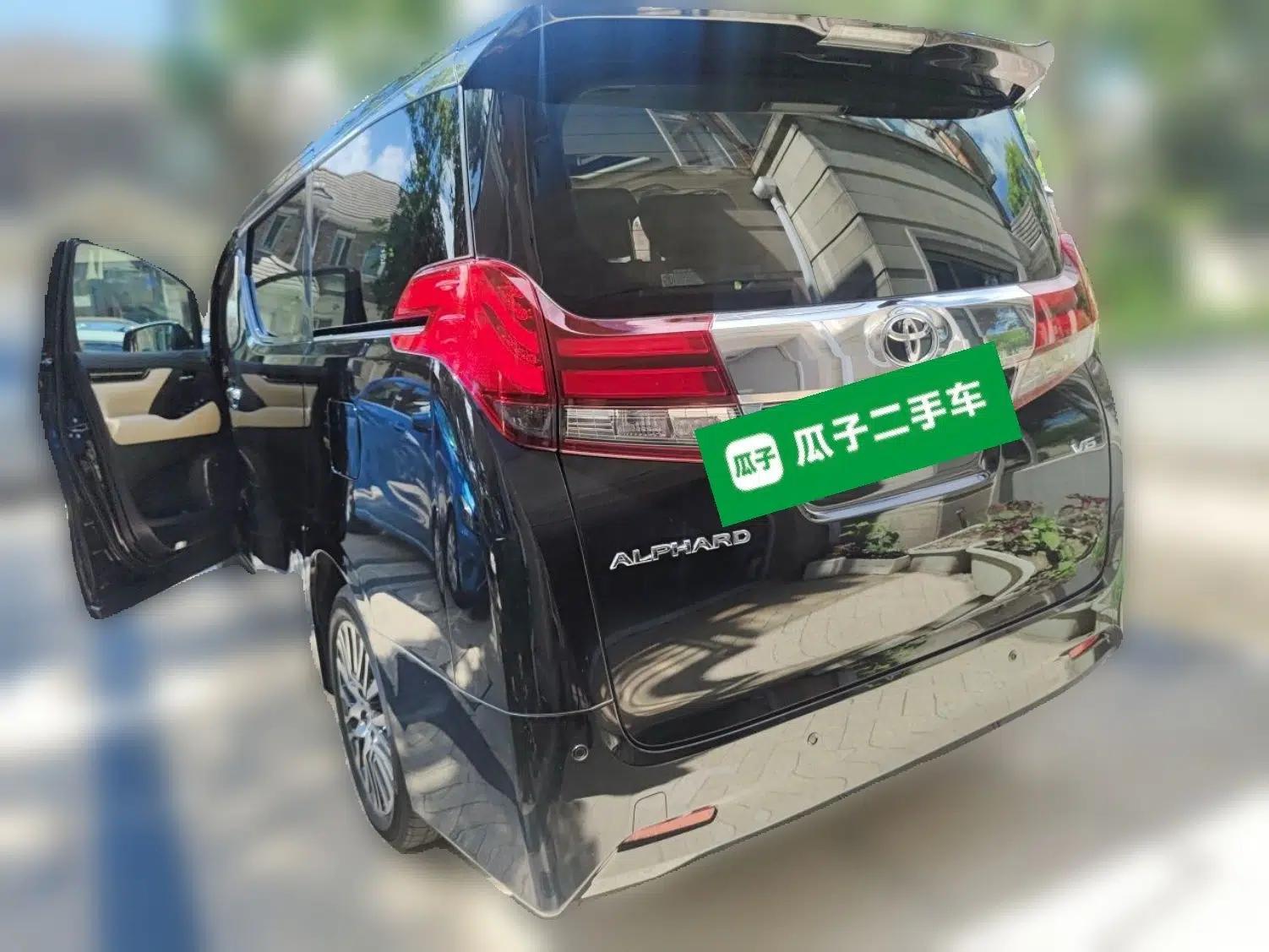 Toyota Alphard 2015 3.5L Luxury Edition — миниатюра 4
