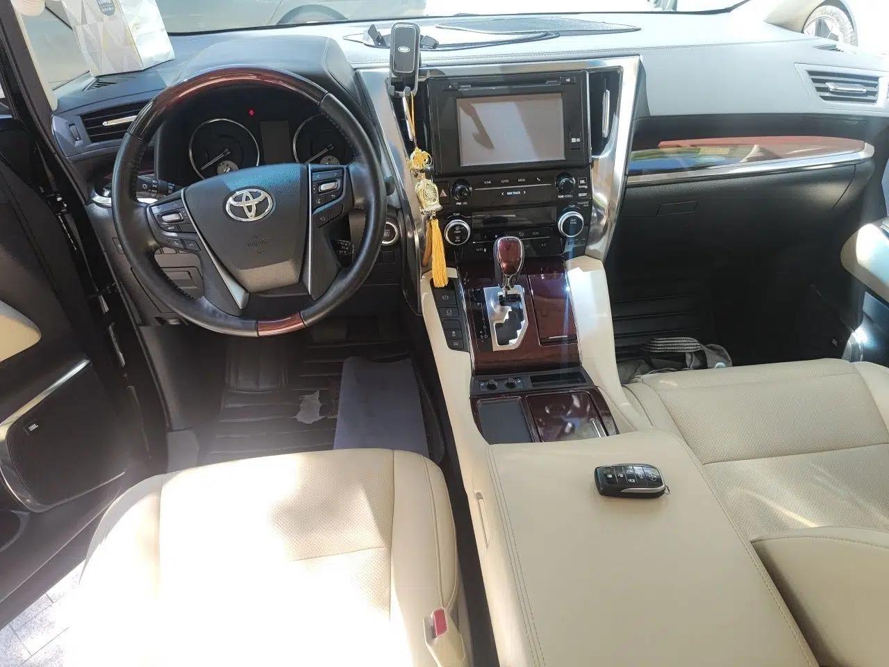 Toyota Alphard 2015 3.5L Luxury Edition — миниатюра 9