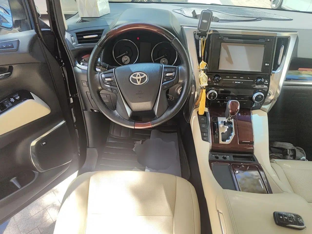 Toyota Alphard 2015 3.5L Luxury Edition — миниатюра 10