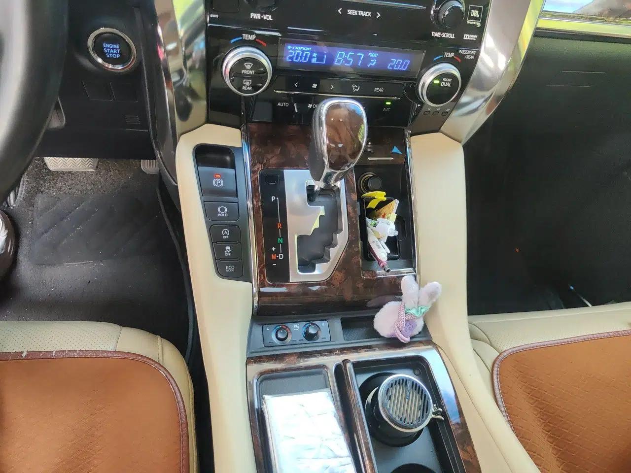 Toyota Alphard 2018 Revised Version 3.5L Luxury Edition — миниатюра 14