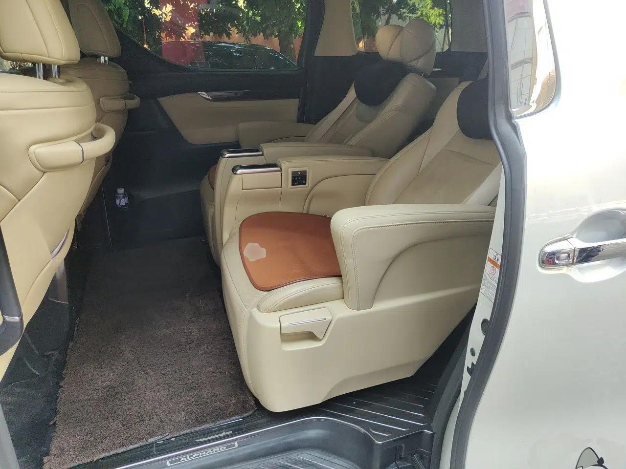 Toyota Alphard 2018 Revised Version 3.5L Luxury Edition — миниатюра 17