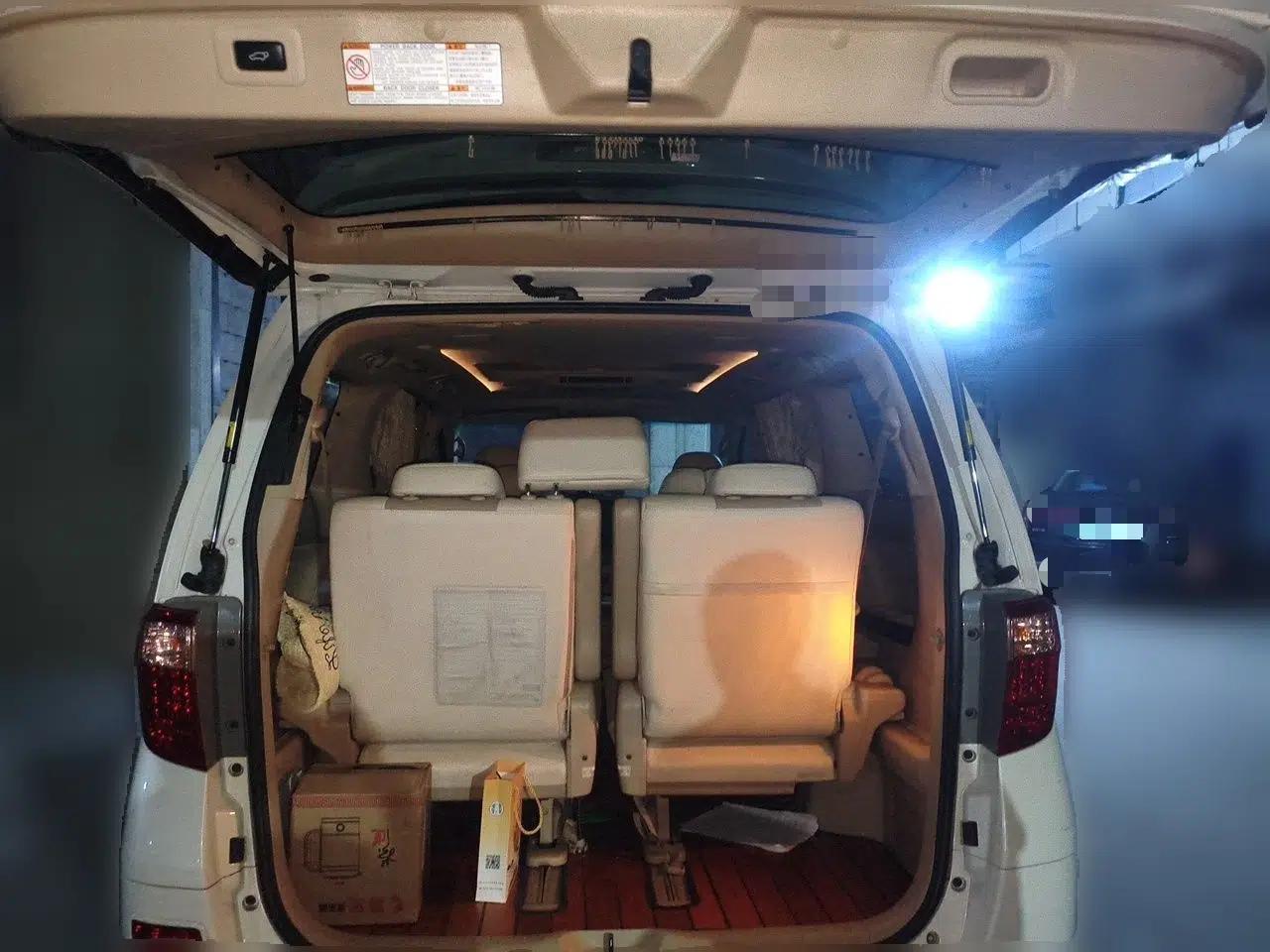 Toyota Alphard 2012 3.5L Luxury Edition — миниатюра 19