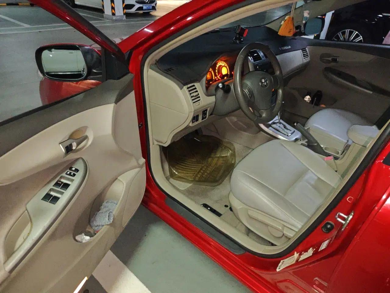 Toyota Corolla 2008 1.8L Automatic GL-i Sunroof Special Edition — миниатюра 16