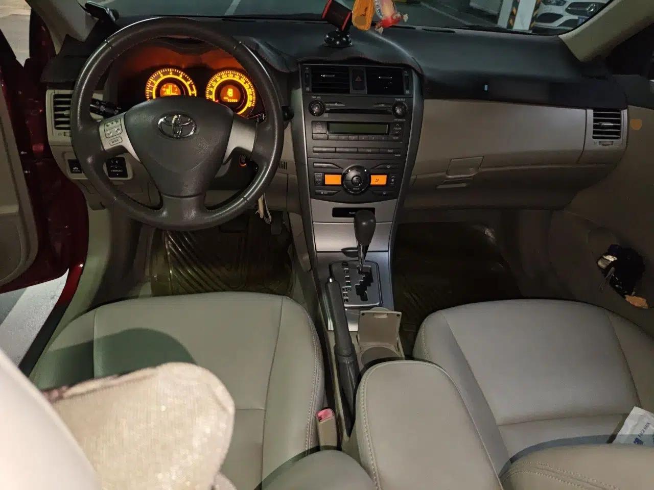 Toyota Corolla 2008 1.8L Automatic GL-i Sunroof Special Edition — миниатюра 9