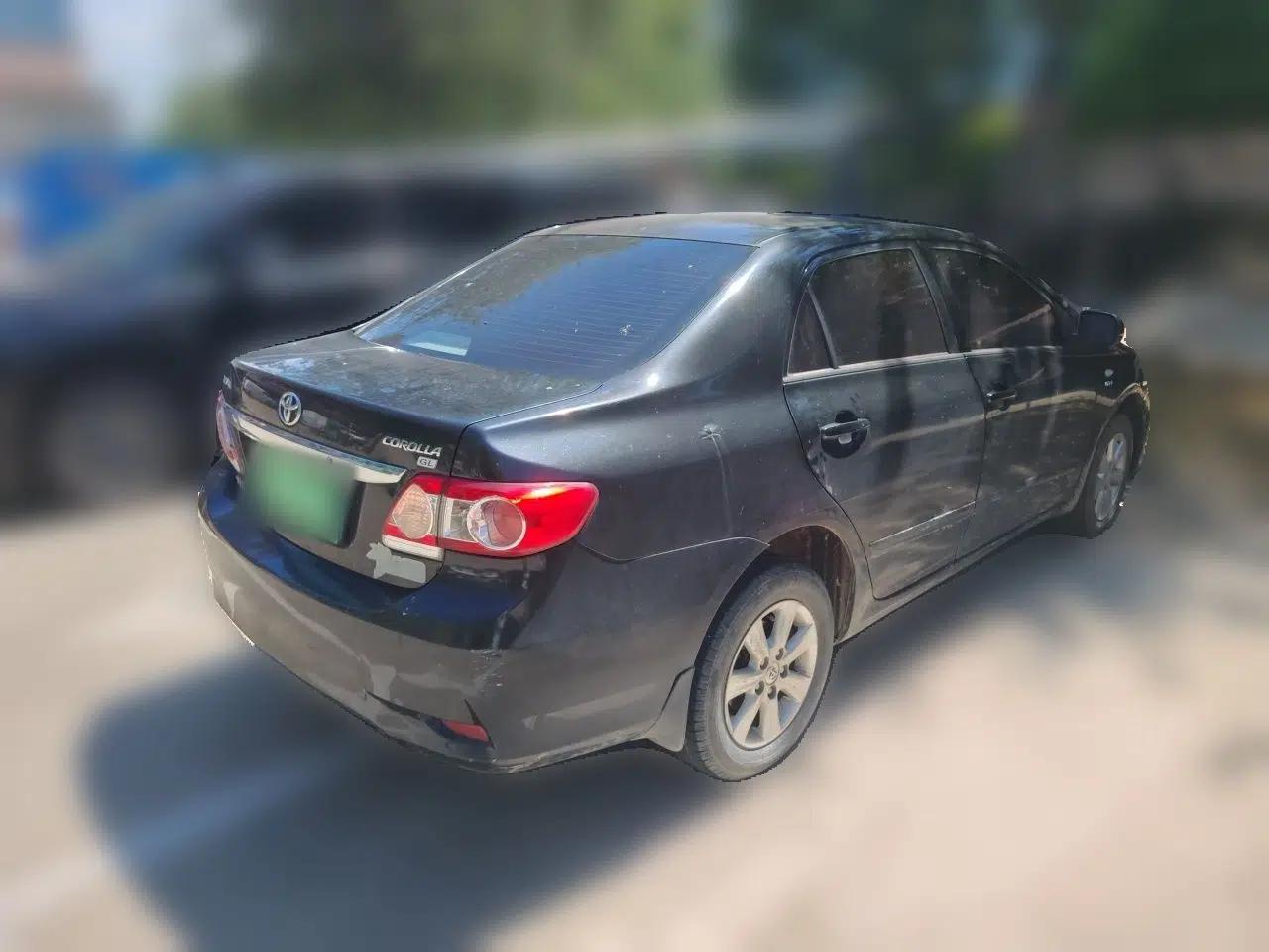 Toyota Corolla 2011 1.6L Automatic GL — миниатюра 6
