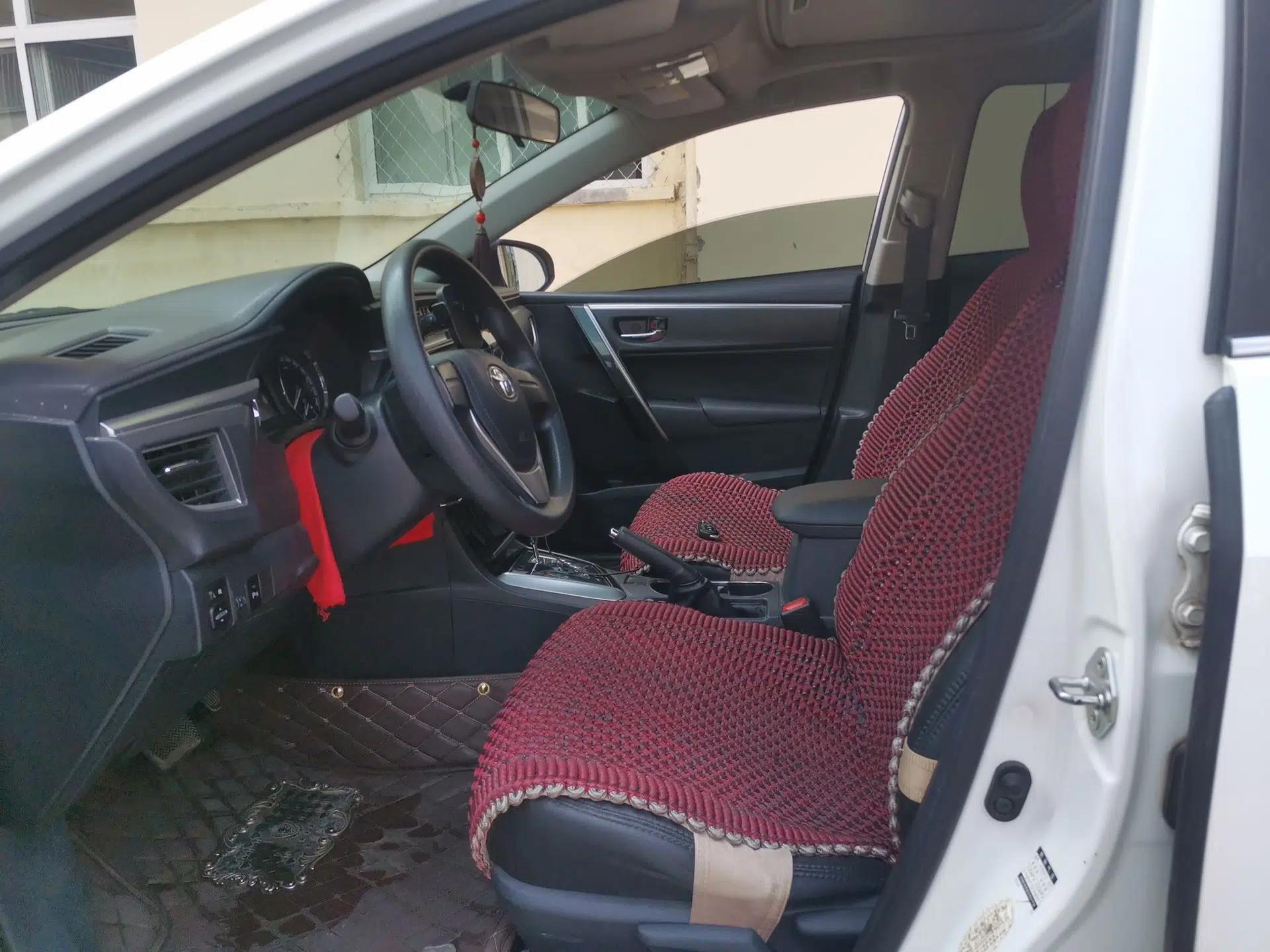 Toyota Corolla 2016 1.6L CVT GL-i Cool Edition — миниатюра 15