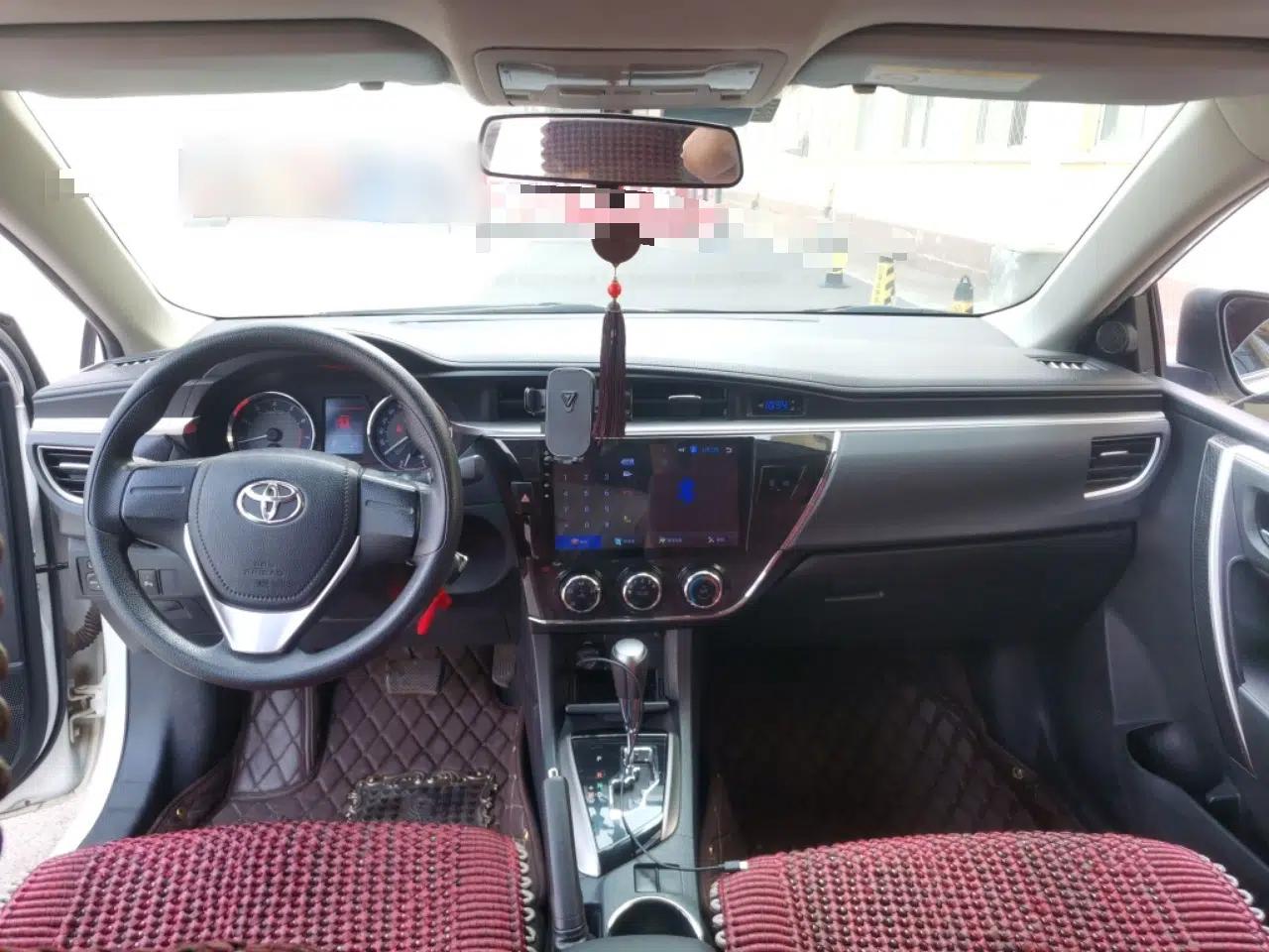 Toyota Corolla 2016 1.6L CVT GL-i Cool Edition — миниатюра 9