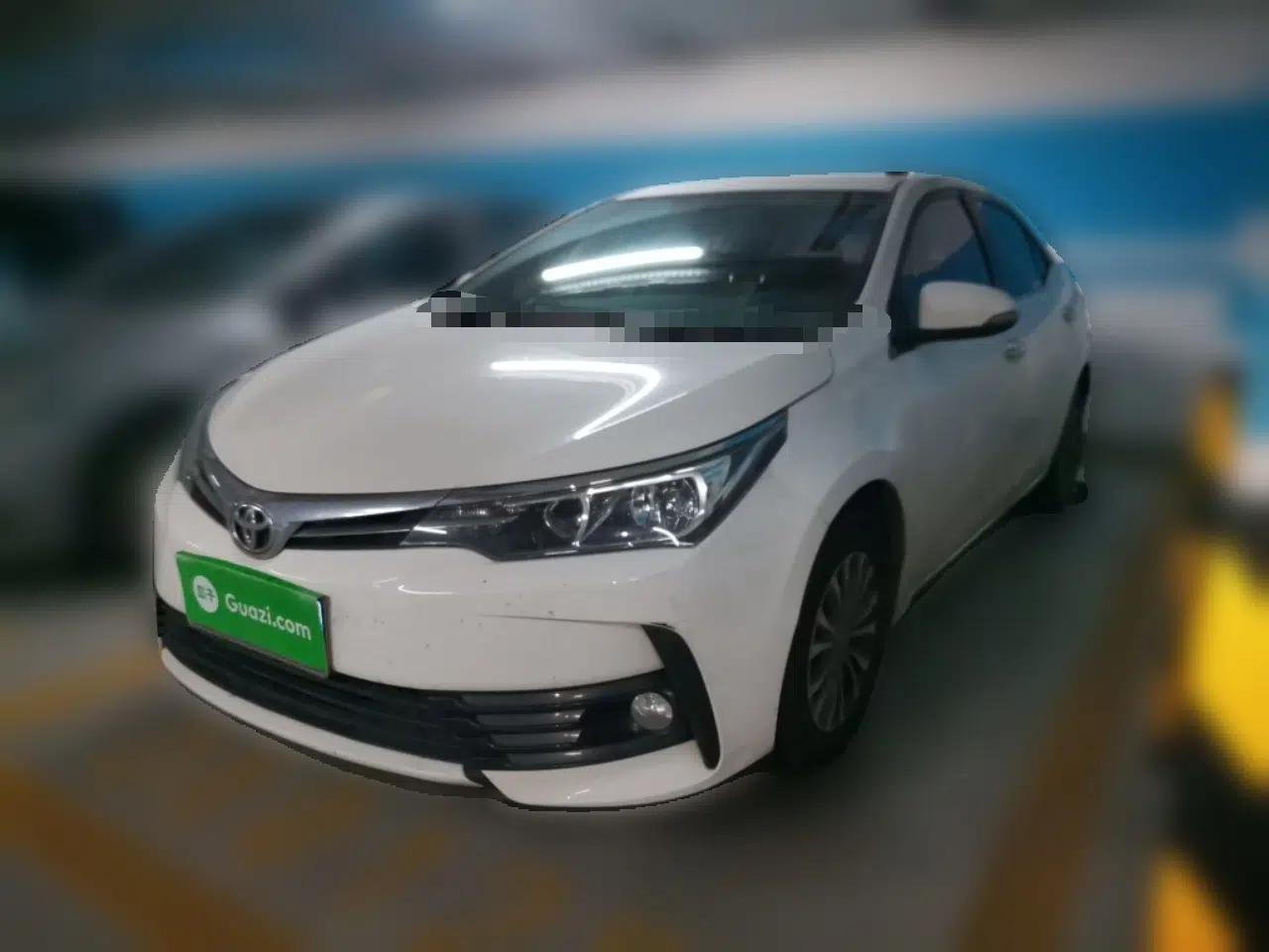 Toyota Corolla 2017 Revised Version 1.2T S-CVT GL — миниатюра 1
