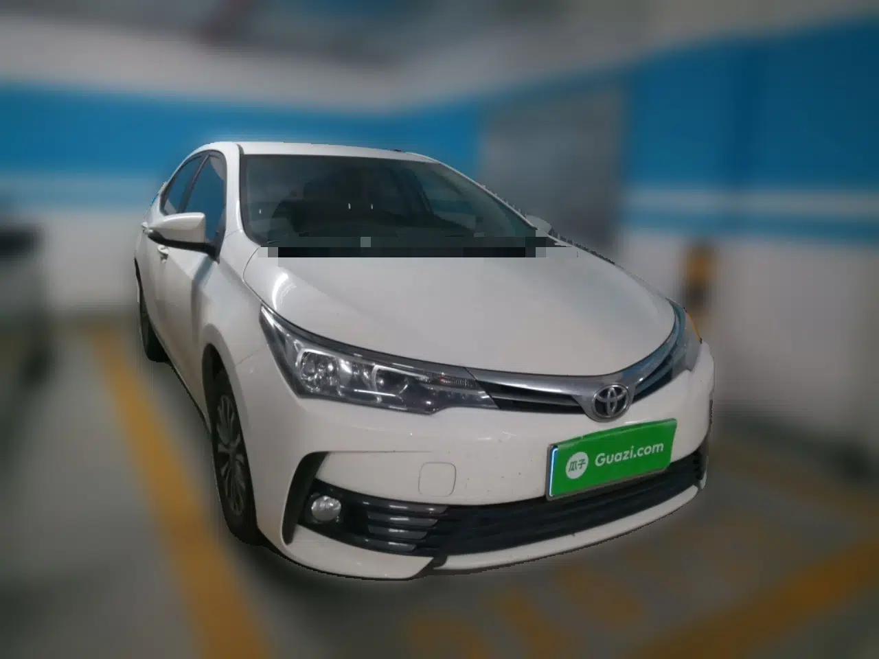 Toyota Corolla 2017 Revised Version 1.2T S-CVT GL — миниатюра 3