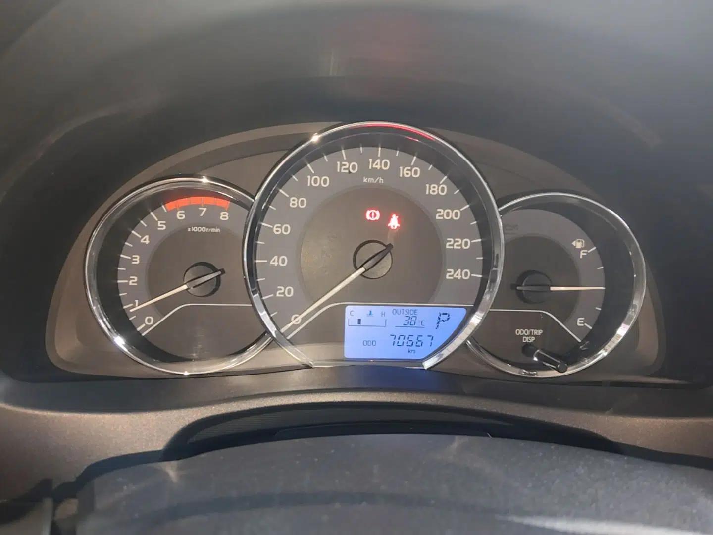 Toyota Corolla 2017 Revised Version 1.2T S-CVT GL — миниатюра 14