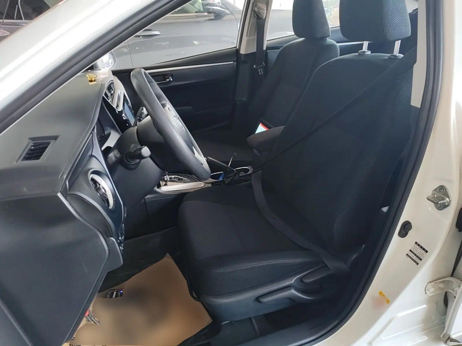 Toyota Corolla 2017 Revised Version 1.2T S-CVT GL-i — миниатюра 17