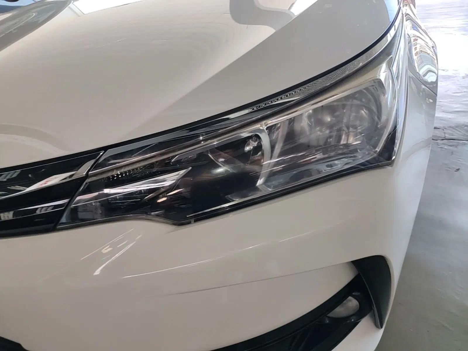 Toyota Corolla 2017 Revised Version 1.2T S-CVT GL-i — миниатюра 8