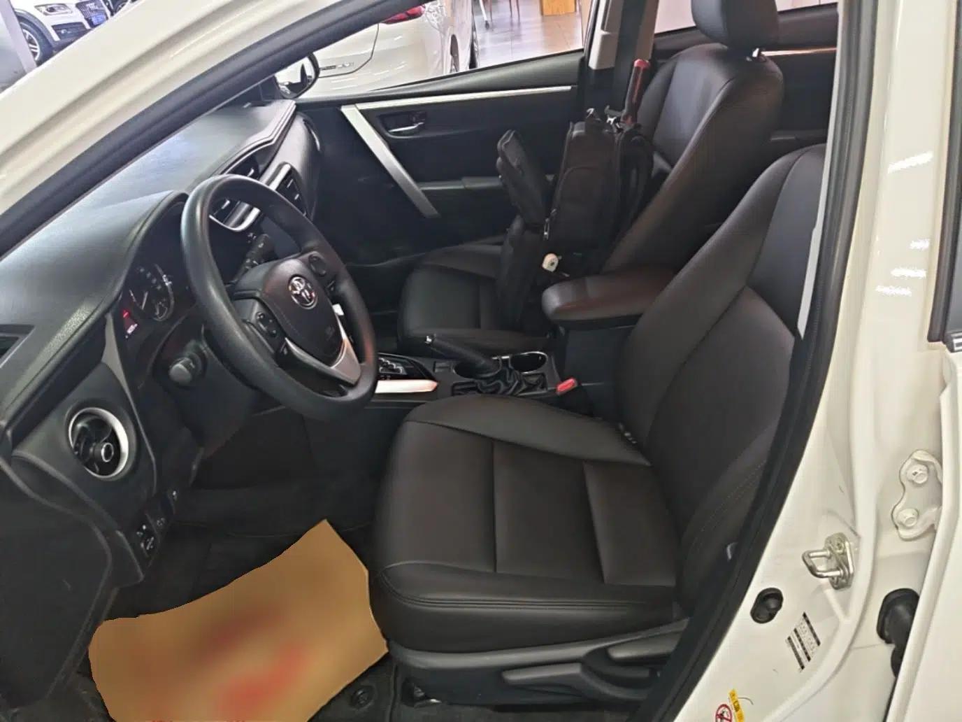 Toyota Corolla 2017 Revised Version 1.2T S-CVT GL-i — миниатюра 17