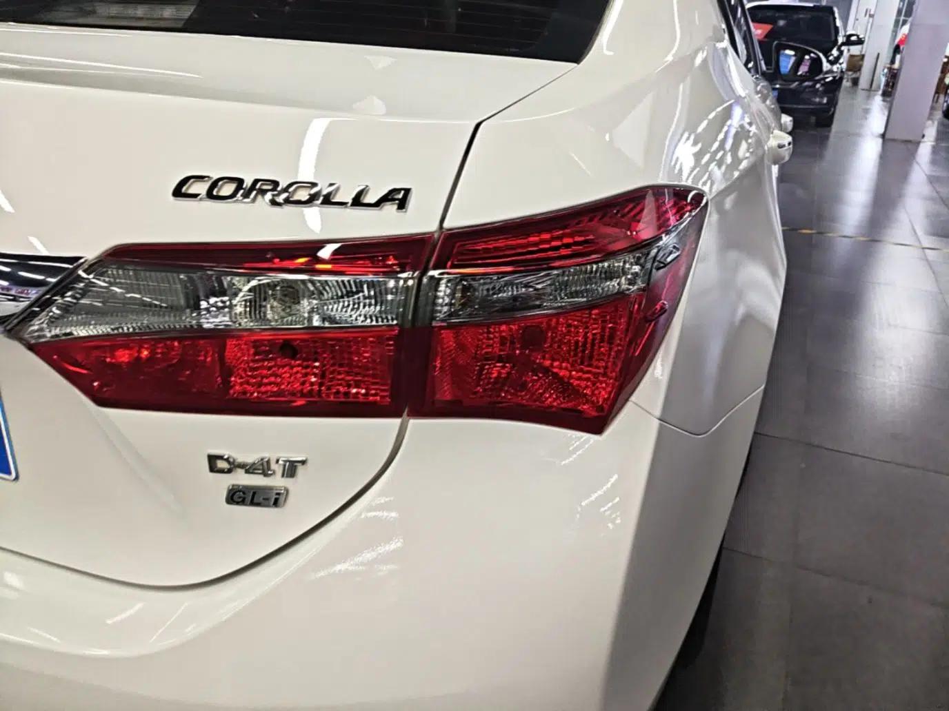 Toyota Corolla 2017 Revised Version 1.2T S-CVT GL-i — миниатюра 9