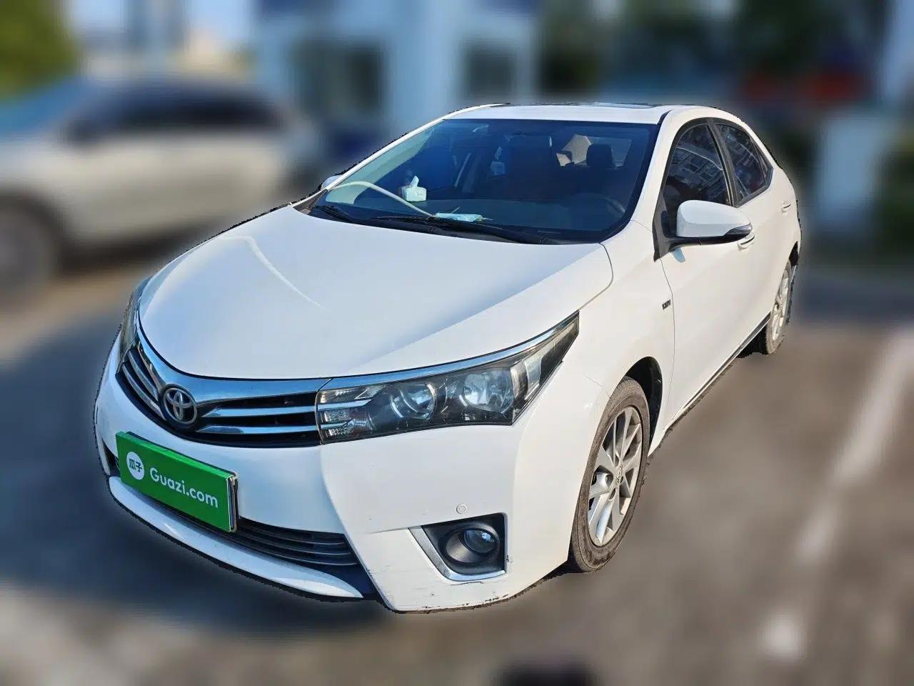 Toyota Corolla 2016 1.6L CVT GL-i Cool Edition — миниатюра 1