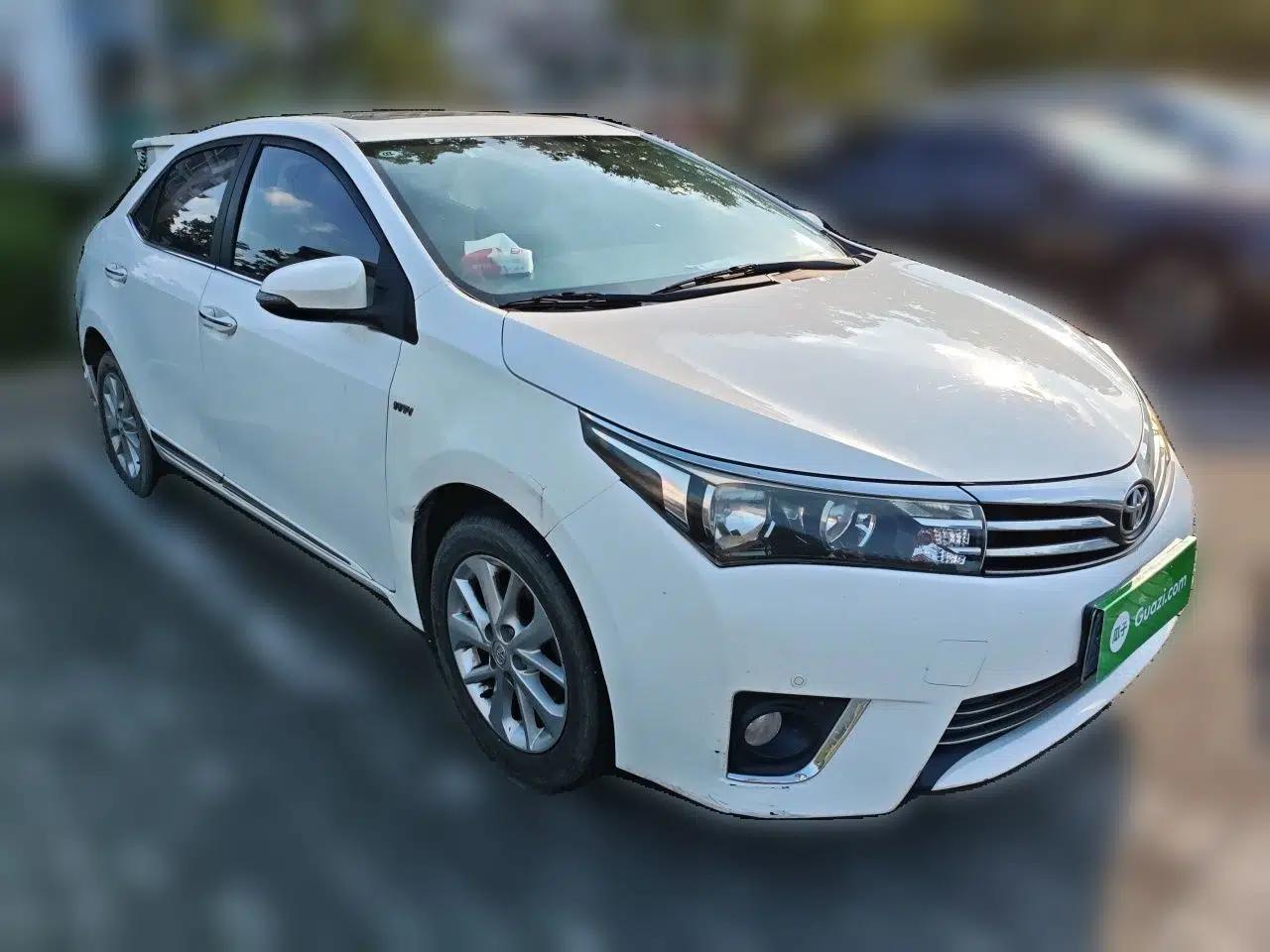 Toyota Corolla 2016 1.6L CVT GL-i Cool Edition — миниатюра 3
