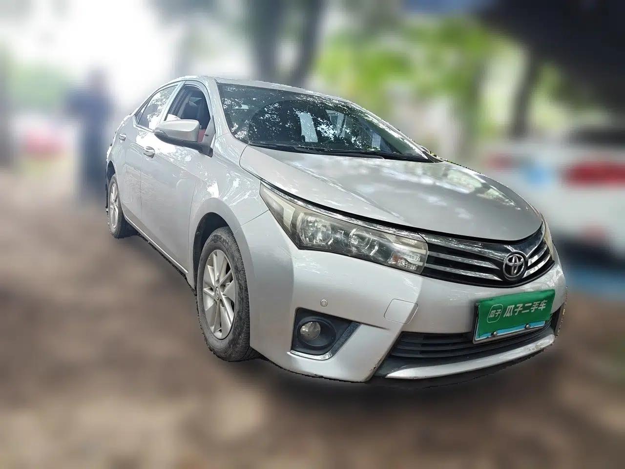 Toyota Corolla 2017 1.2T CVT GL — миниатюра 3