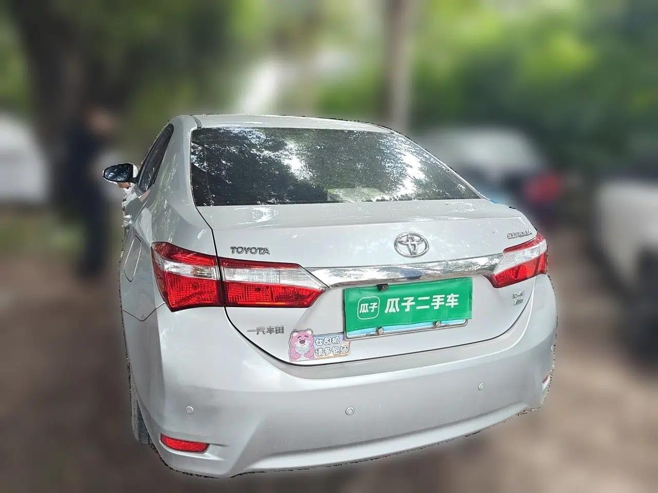 Toyota Corolla 2017 1.2T CVT GL — миниатюра 4