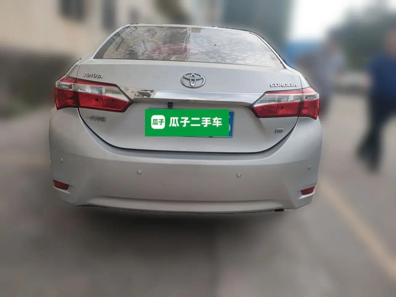 Toyota Corolla 2017 1.6L Manual GL — миниатюра 5