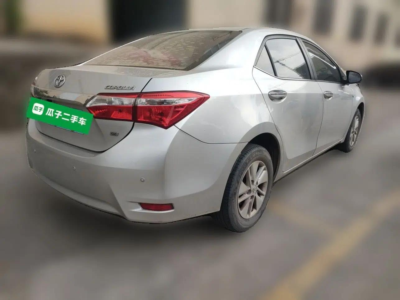 Toyota Corolla 2017 1.6L Manual GL — миниатюра 6
