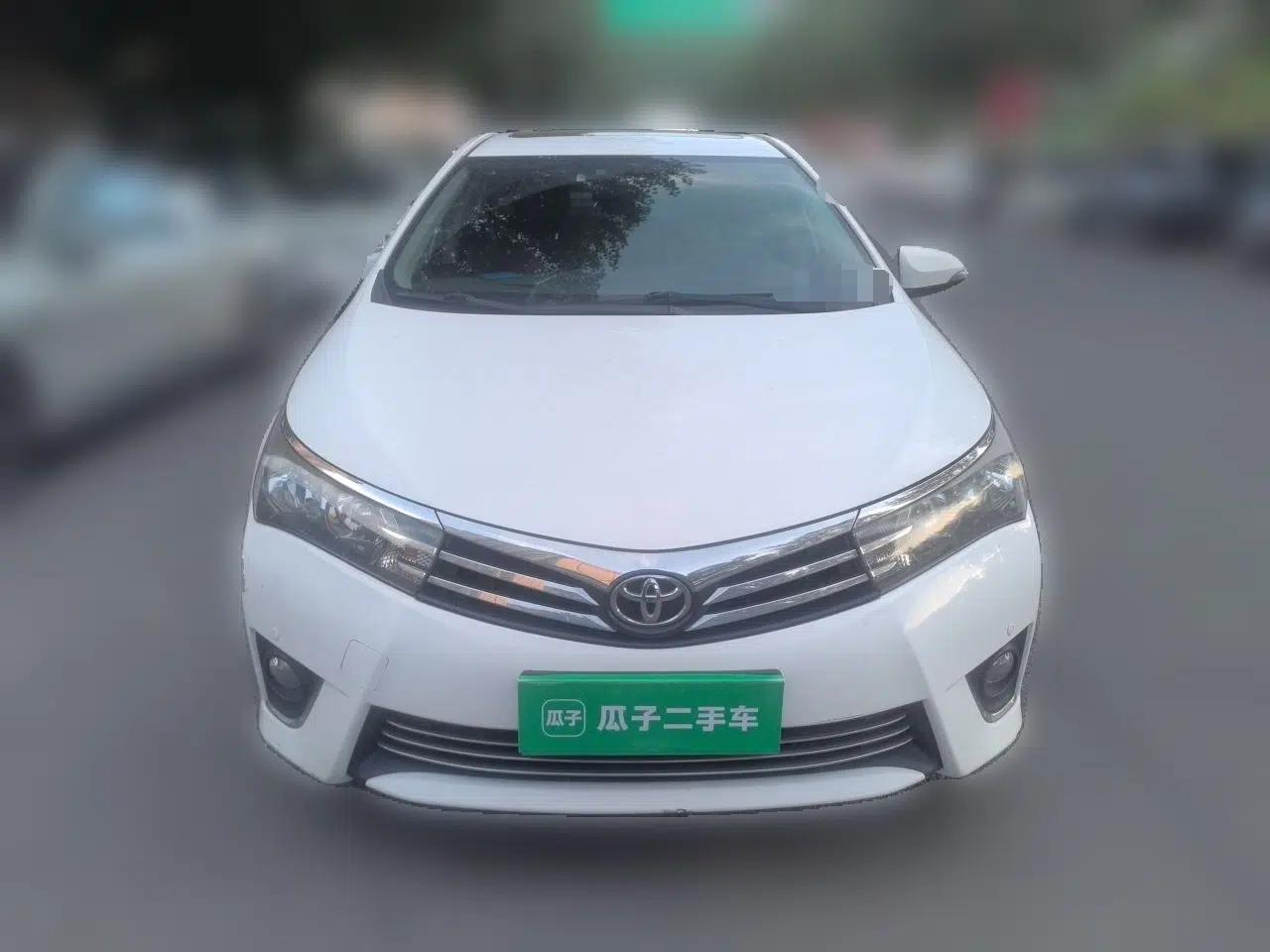 Toyota Corolla 2014 1.6L CVT GL-i — миниатюра 2