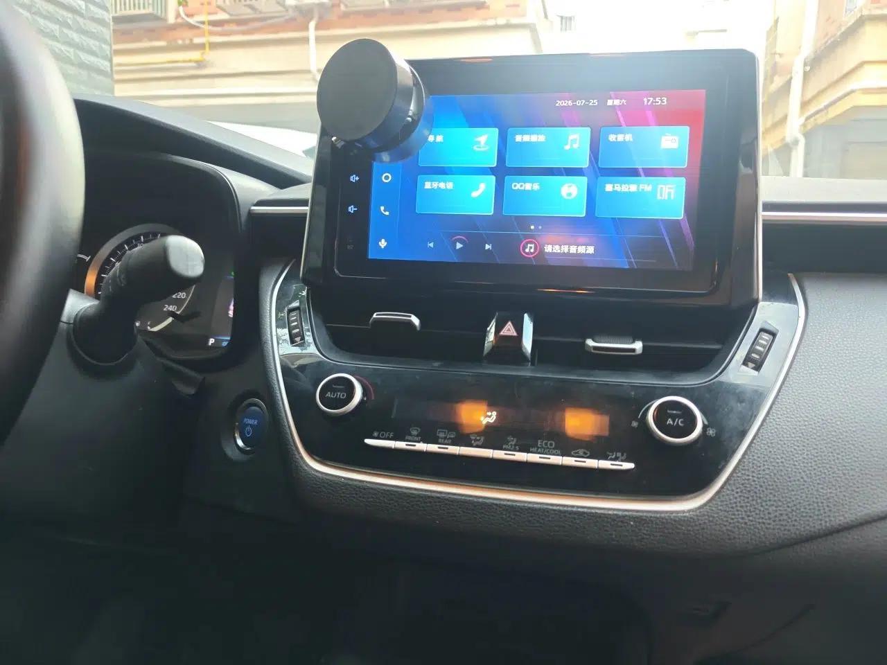 Toyota Corolla 2021 Dual-Motor 1.8L E-CVT Elite Edition — миниатюра 13