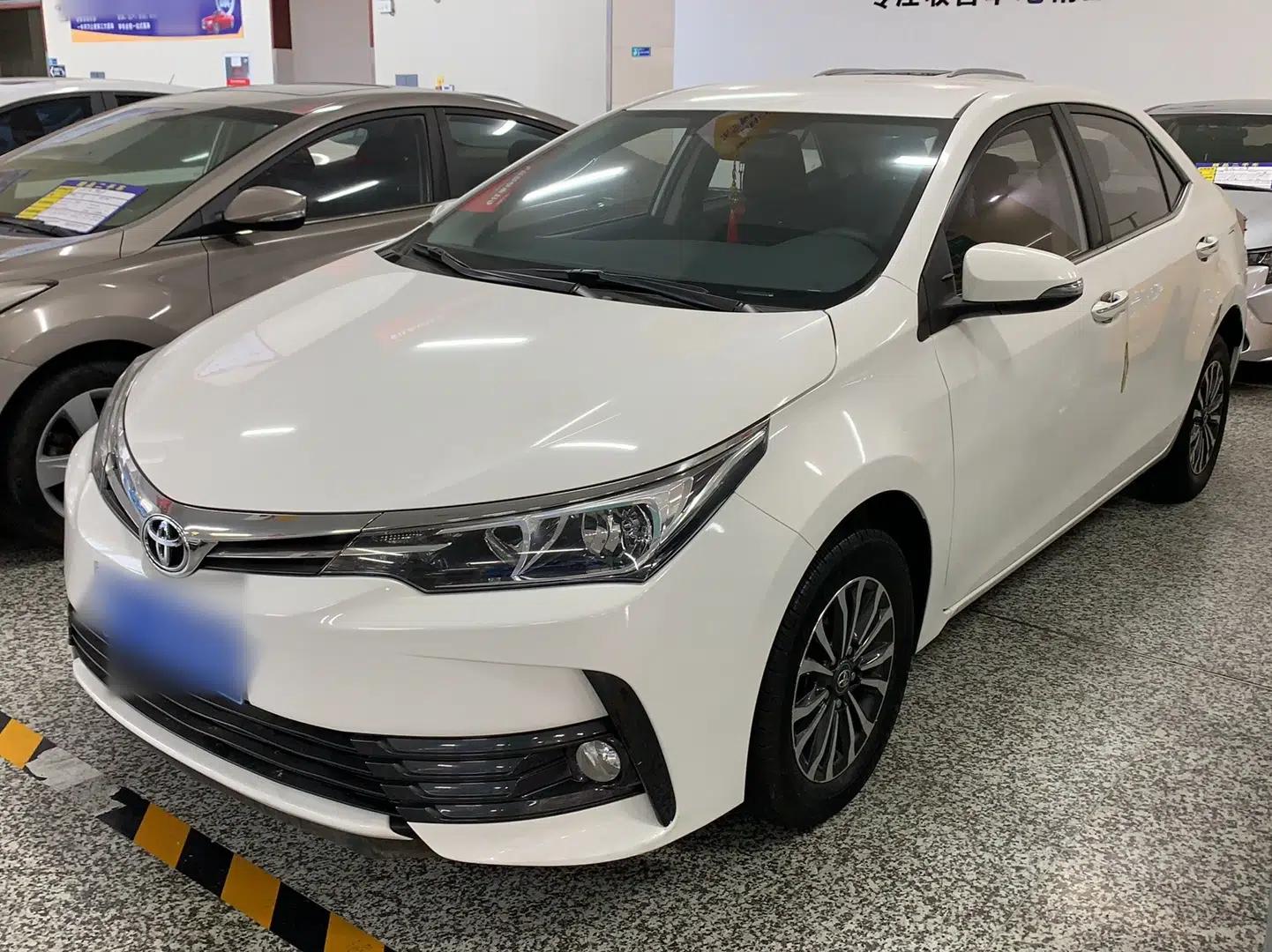 Toyota Corolla 2018 1.2T S-CVT GL Smart Enjoyment Version — миниатюра 1