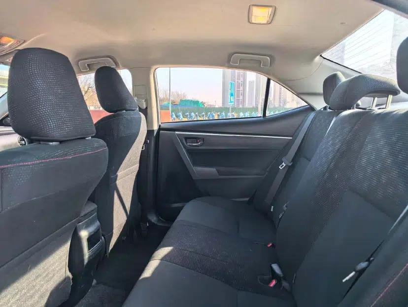 Toyota Corolla 2018 1.2T S-CVT GL Smart Enjoyment Version — миниатюра 26