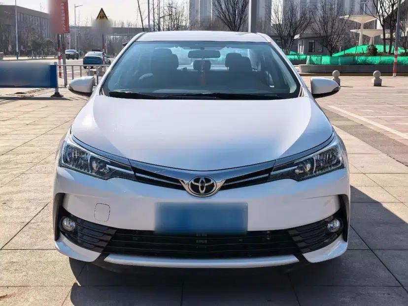 Toyota Corolla 2018 1.2T S-CVT GL Smart Enjoyment Version — миниатюра 4