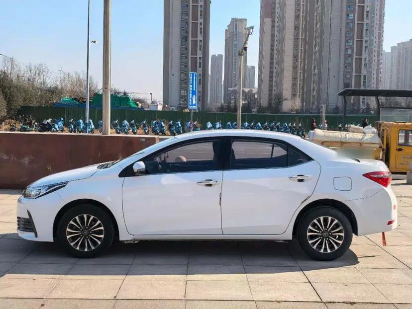 Toyota Corolla 2018 1.2T S-CVT GL Smart Enjoyment Version — миниатюра 5