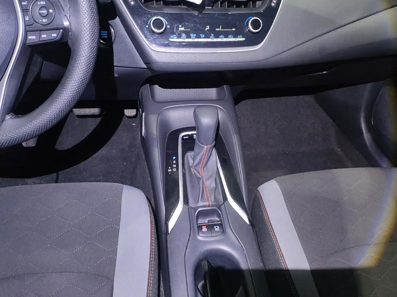 Toyota Corolla 2021 1.2T S-CVT Elite PLUS Edition — миниатюра 16