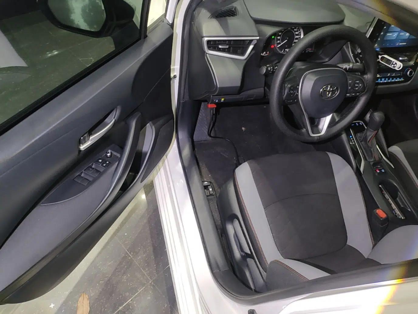 Toyota Corolla 2021 1.2T S-CVT Elite PLUS Edition — миниатюра 18