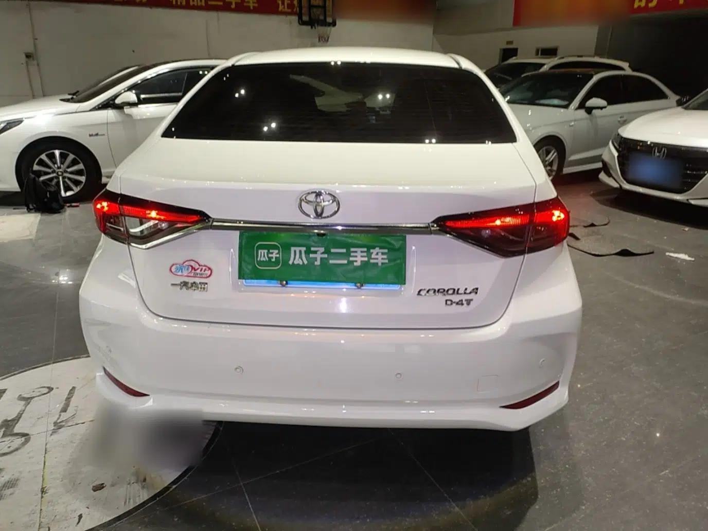 Toyota Corolla 2021 1.2T S-CVT Elite PLUS Edition — миниатюра 5