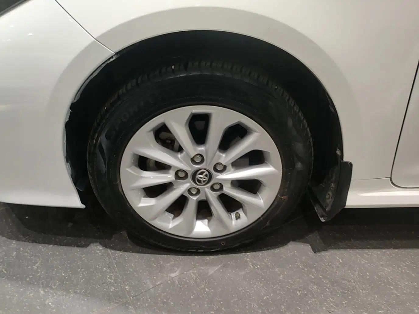 Toyota Corolla 2021 1.2T S-CVT Elite PLUS Edition — миниатюра 10