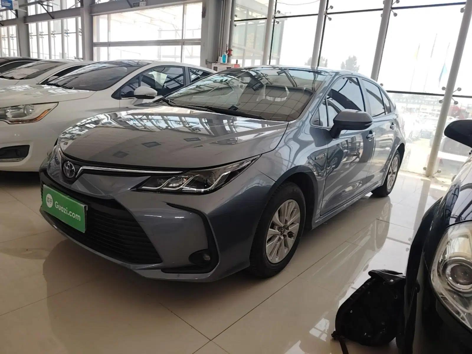 Toyota Corolla 2021 Dual-Engine 1.8L E-CVT Pioneer Edition — миниатюра 1