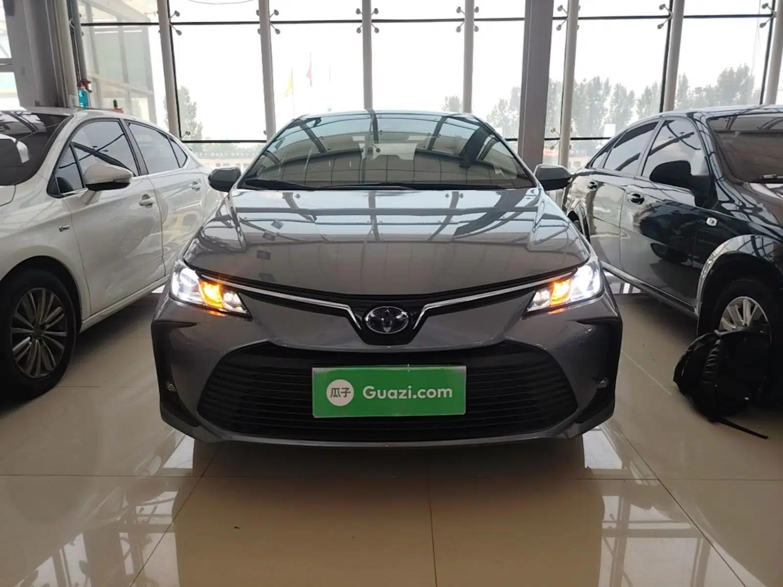 Toyota Corolla 2021 Dual-Engine 1.8L E-CVT Pioneer Edition — миниатюра 2