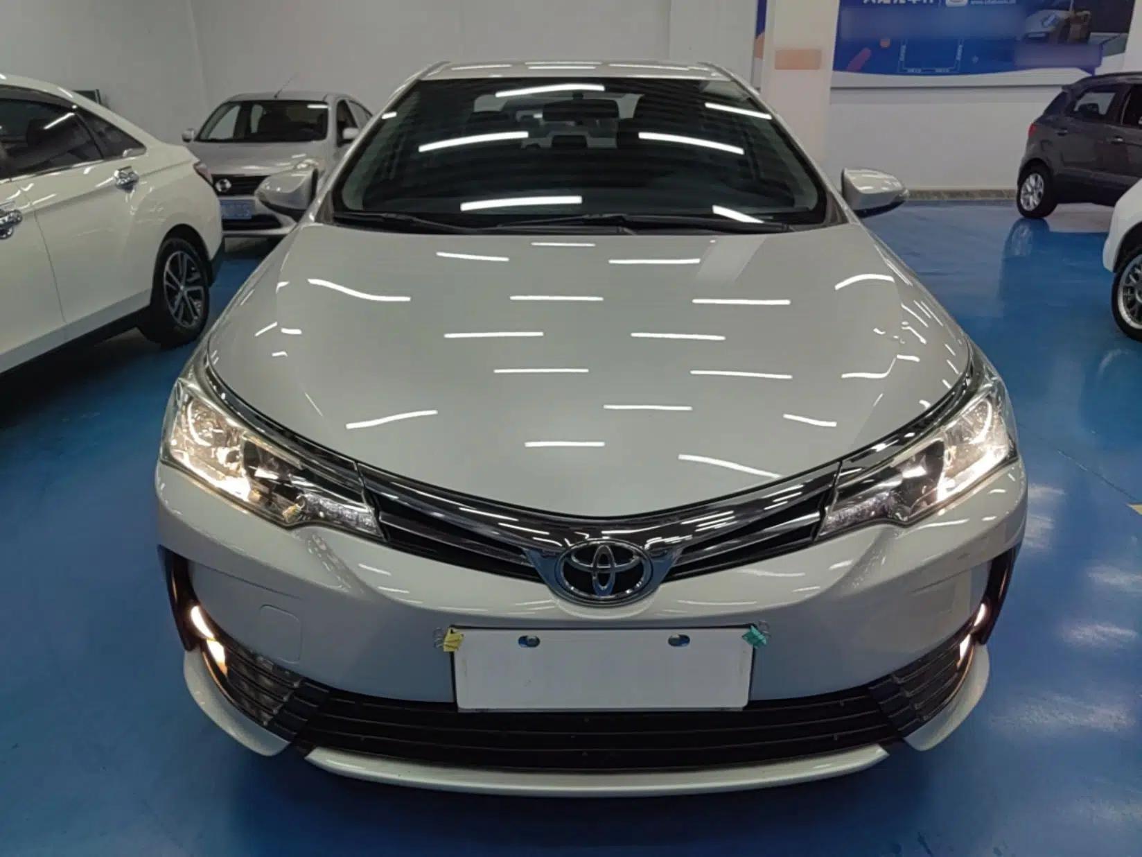 Toyota Corolla 2018 1.2T S-CVT GL Smart Enjoyment Version — миниатюра 2