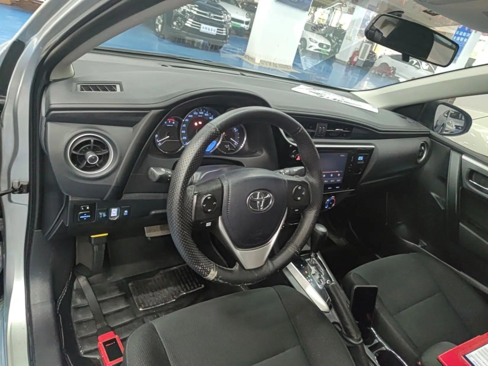 Toyota Corolla 2018 1.2T S-CVT GL Smart Enjoyment Version — миниатюра 12