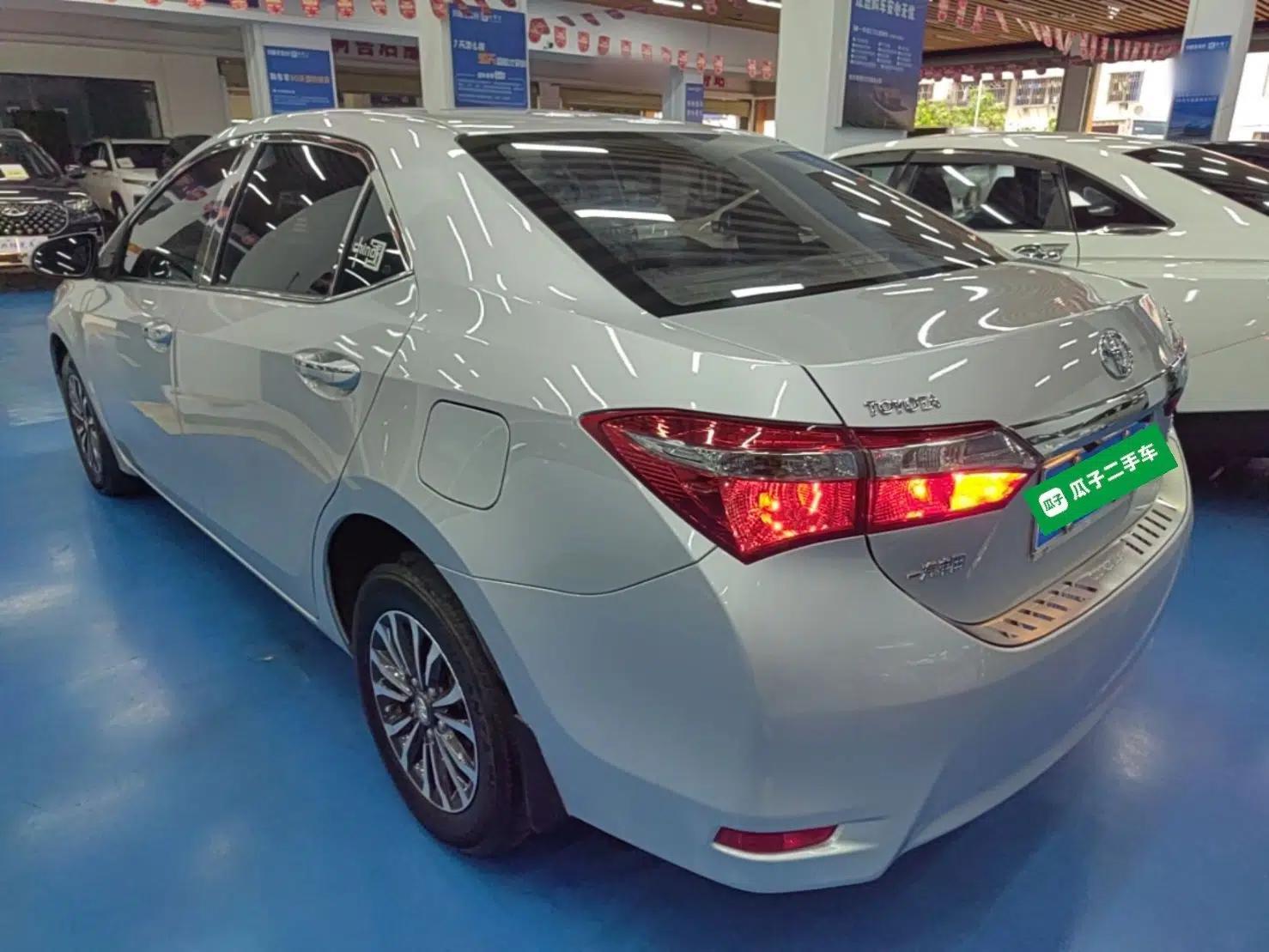 Toyota Corolla 2018 1.2T S-CVT GL Smart Enjoyment Version — миниатюра 4