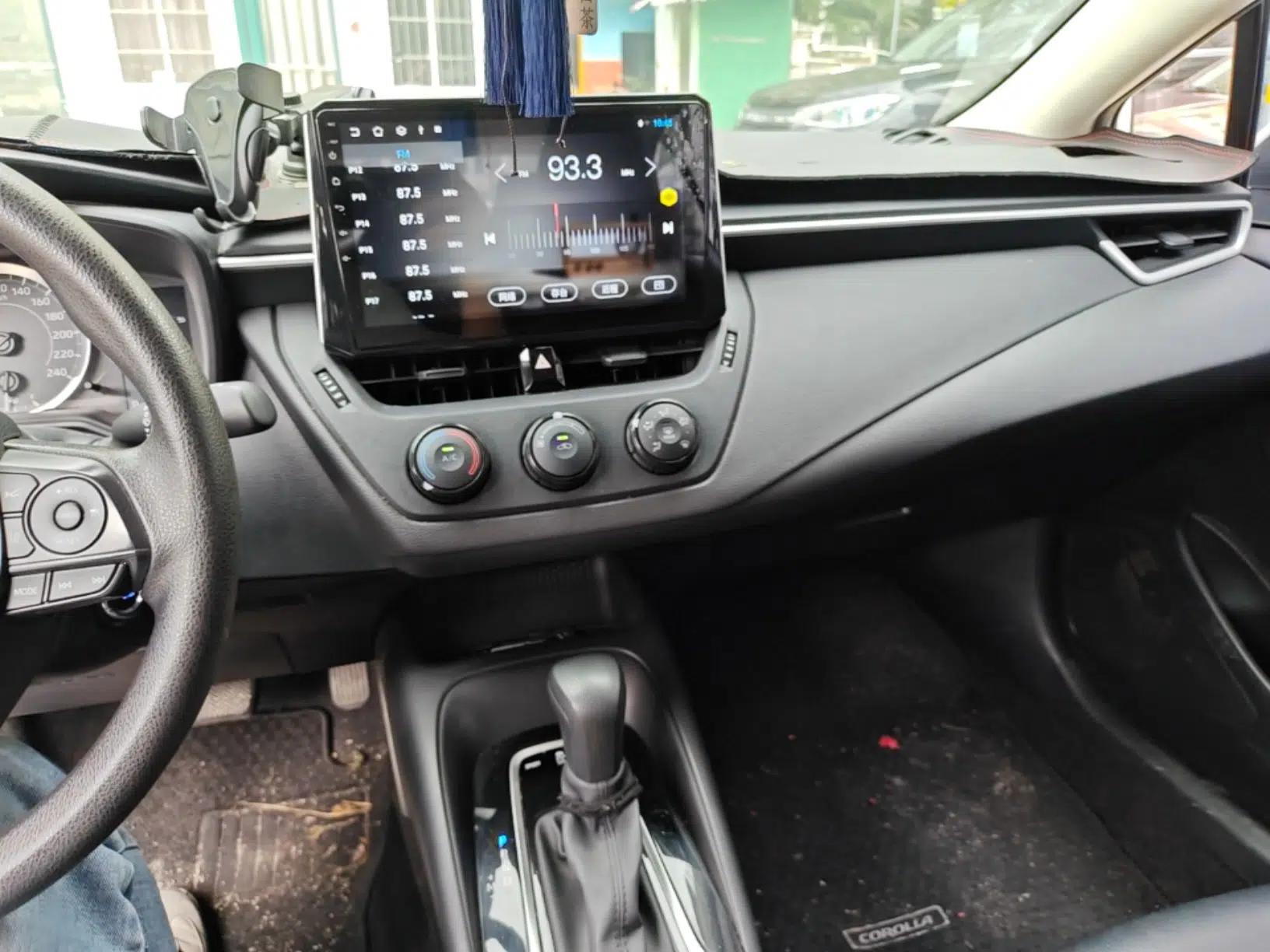 Toyota Corolla 2021 1.2T S-CVT Pioneer Edition — миниатюра 12