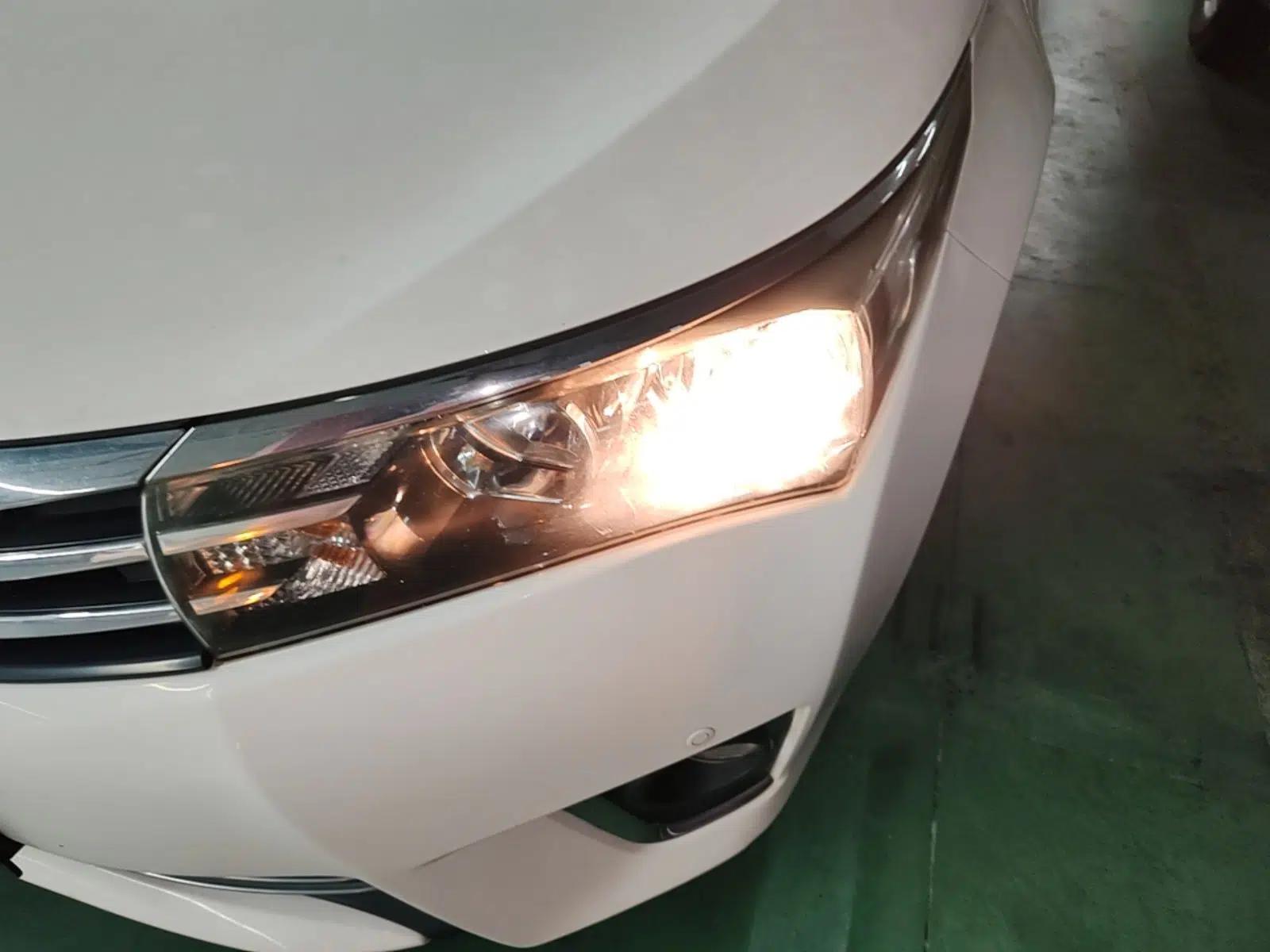 Toyota Corolla 2017 1.2T CVT GL-i — миниатюра 8