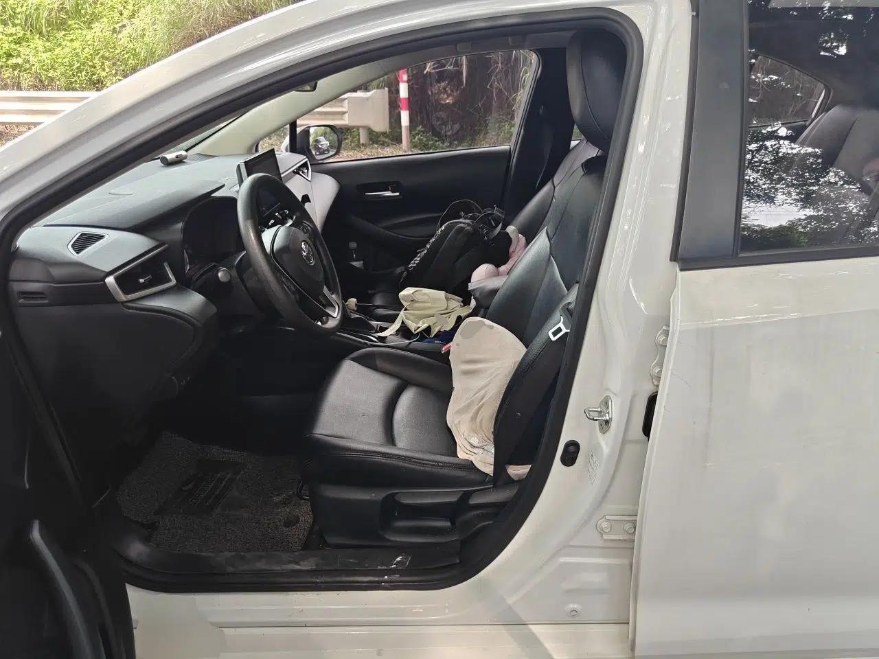 Toyota Corolla 2021 1.2T S-CVT Elite PLUS Edition — миниатюра 15
