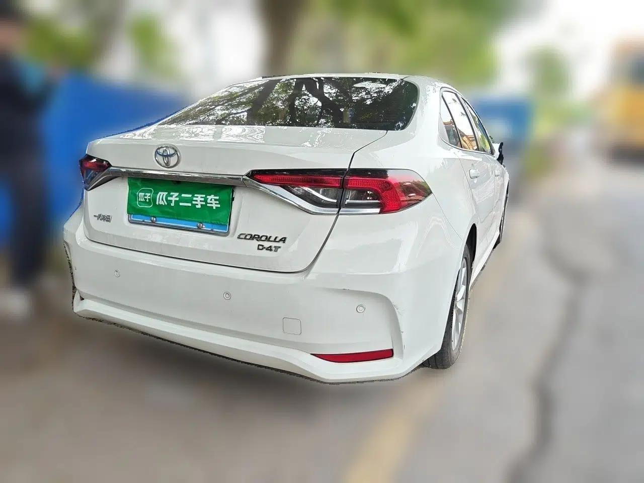 Toyota Corolla 2021 1.2T S-CVT Elite PLUS Edition — миниатюра 6
